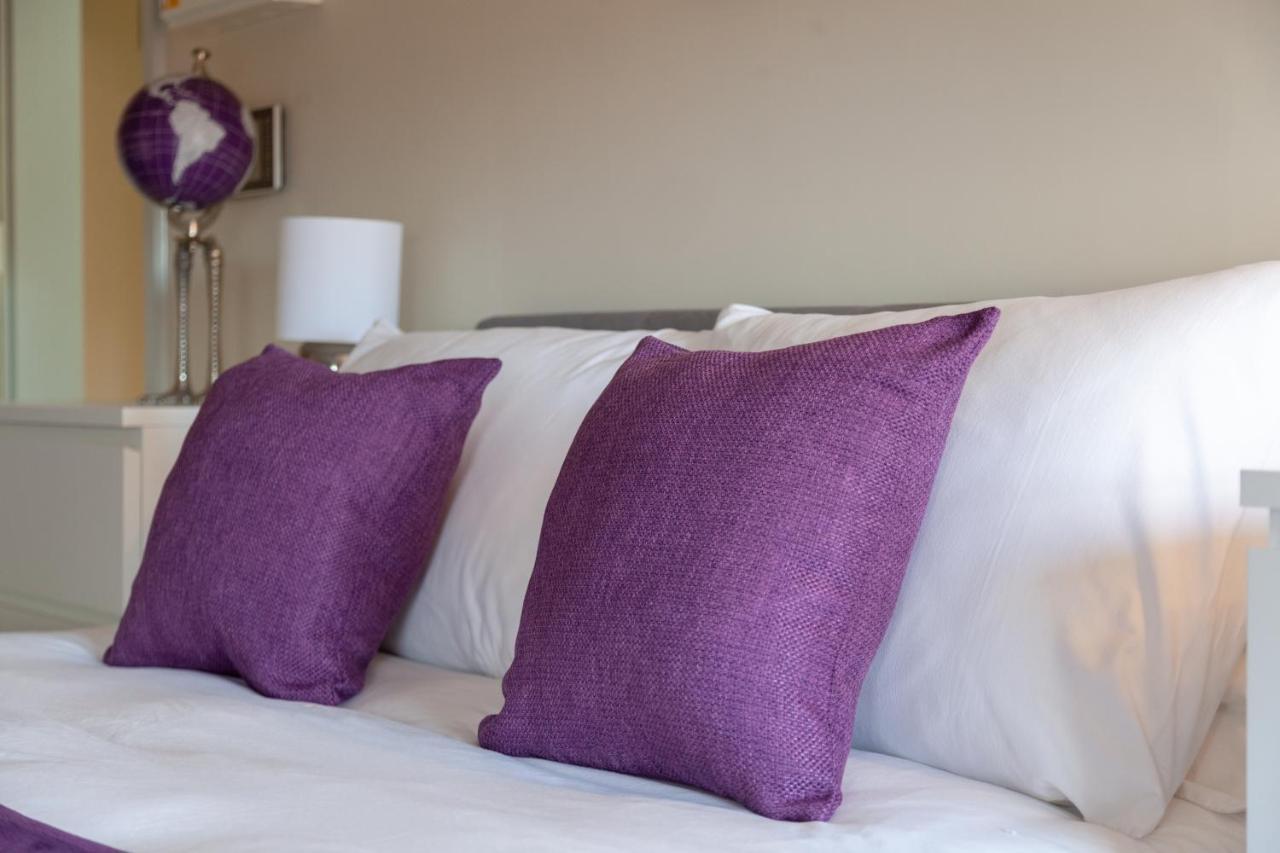 Hereford City Centre - Isabella House, Aparthotel - Modern Apartments In The Heart Of The City - Hosted By Rentmyhouse ヘレフォード エクステリア 写真